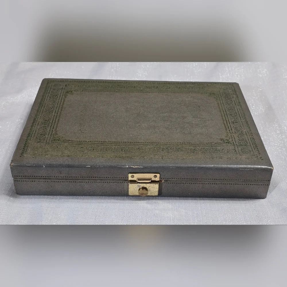 Vintage Mele MCM Gray & Green Vinyl Exterior Jewelry Box